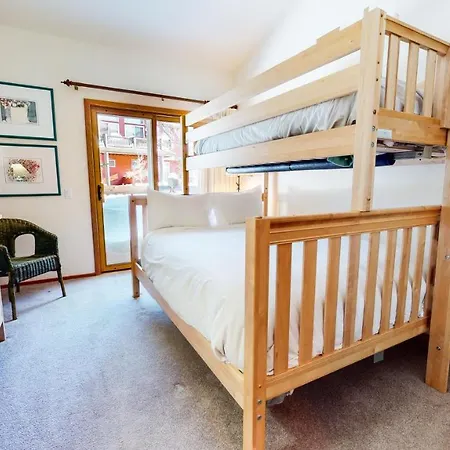 Snowcreek V #933 Townhouse Villa